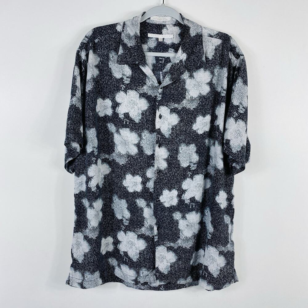 Perry Ellis Button Shirt Large Flower Print 100% Silk Black White Gray